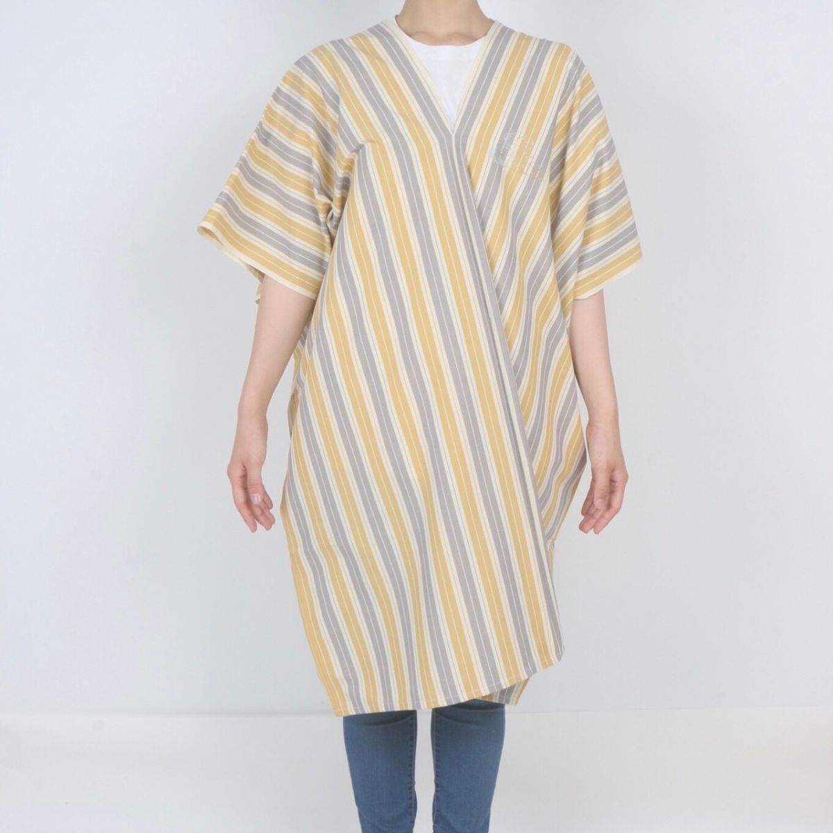 京都芸術大学×SOU・SOU によるコラボレーション「伊勢木綿の貫頭衣」が